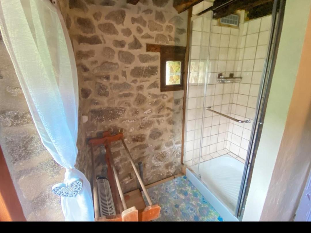 Gite Le Onze Beauval Saint-Dizier-Leyrenne Exterior photo