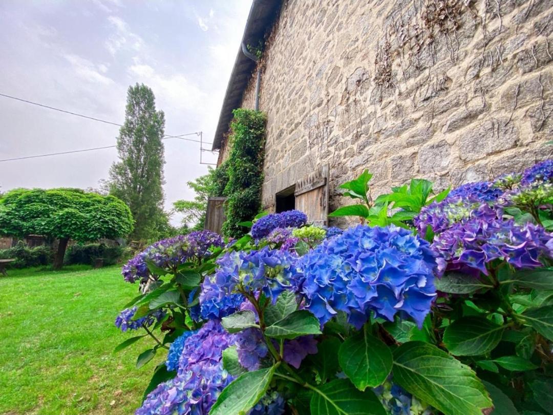 Gite Le Onze Beauval Saint-Dizier-Leyrenne Exterior photo